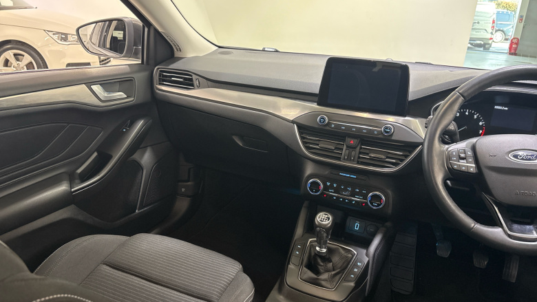 Ford Focus 1.0 EcoBoost 125 Titanium 5dr Petrol Hatchback